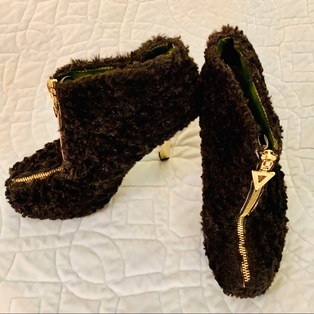 Christian Siriano Gold Collection Faux Shearling Zipper Booties - Size 6